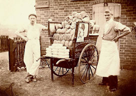 Bolderston & Baggott's Bread Cart at about the turn of the century