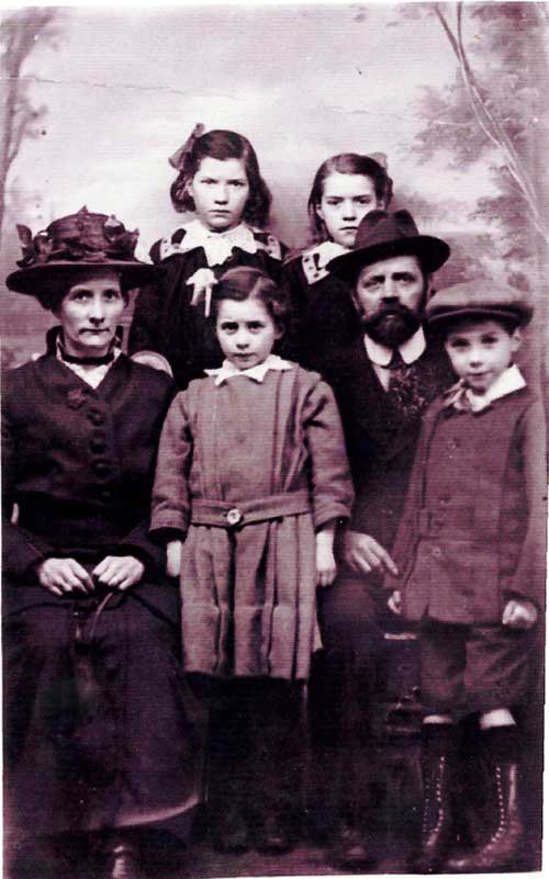 Emma & John Marshall and family c1888